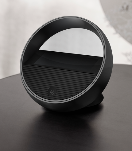 BeoRemote Halo Table version