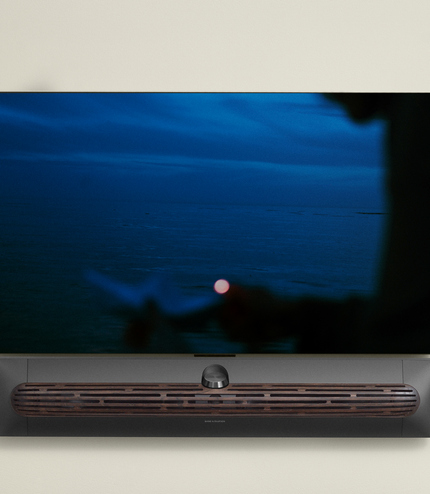 LG OLED TV + BeoSound Premiere Combipack